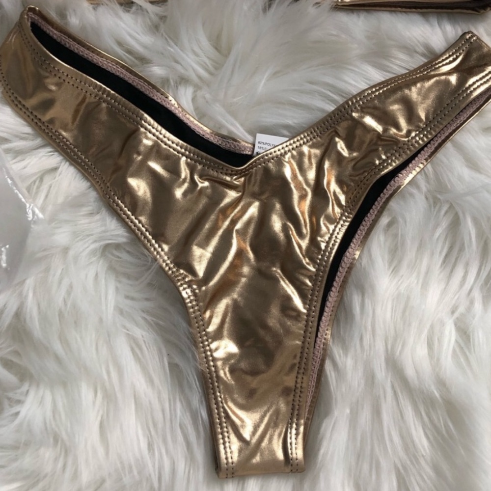 ✨✨GOLD METALLIC BIKINI✨✨ - Picture 4 of 7